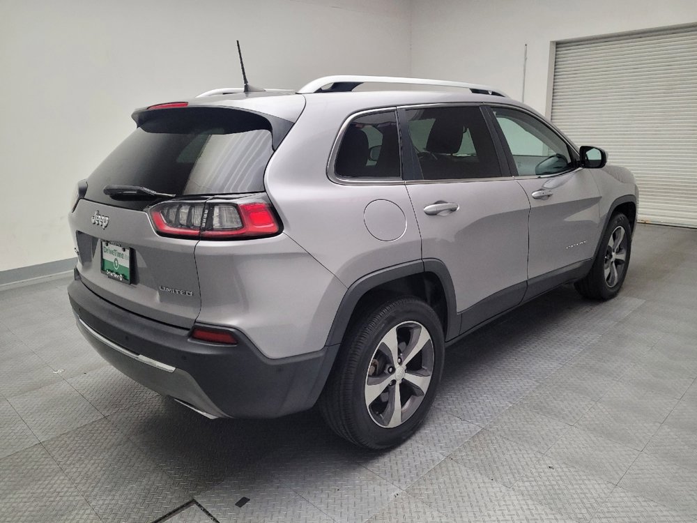 Used 2019 Jeep Cherokee Limited w/ Luxury Group image 9