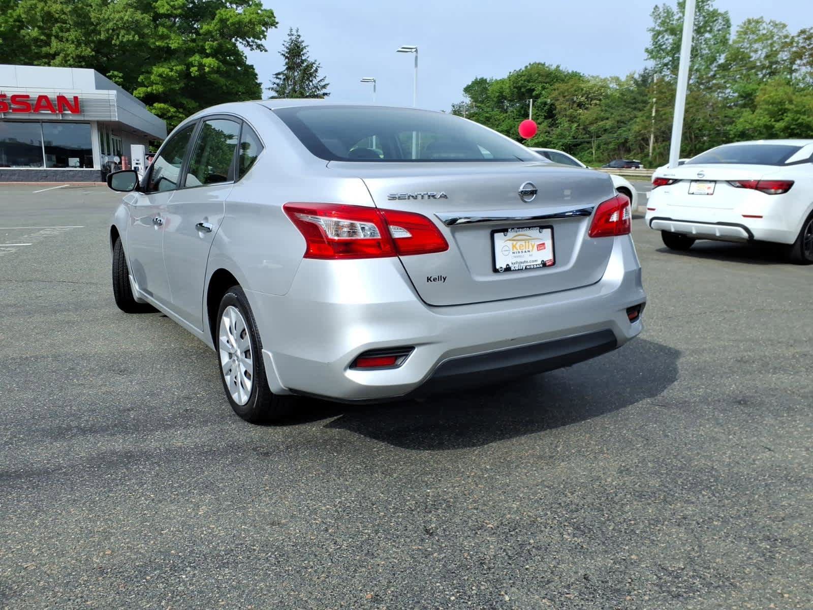 Certified 2017 Nissan Sentra S FWD image 7