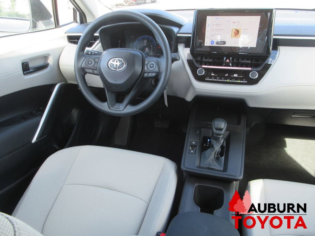New 2026 Toyota Corolla Cross L image 18