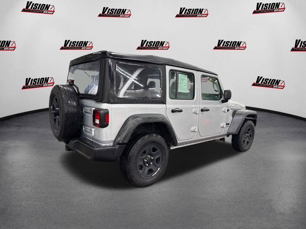 Used 2022 Jeep Wrangler Unlimited Sport image 5