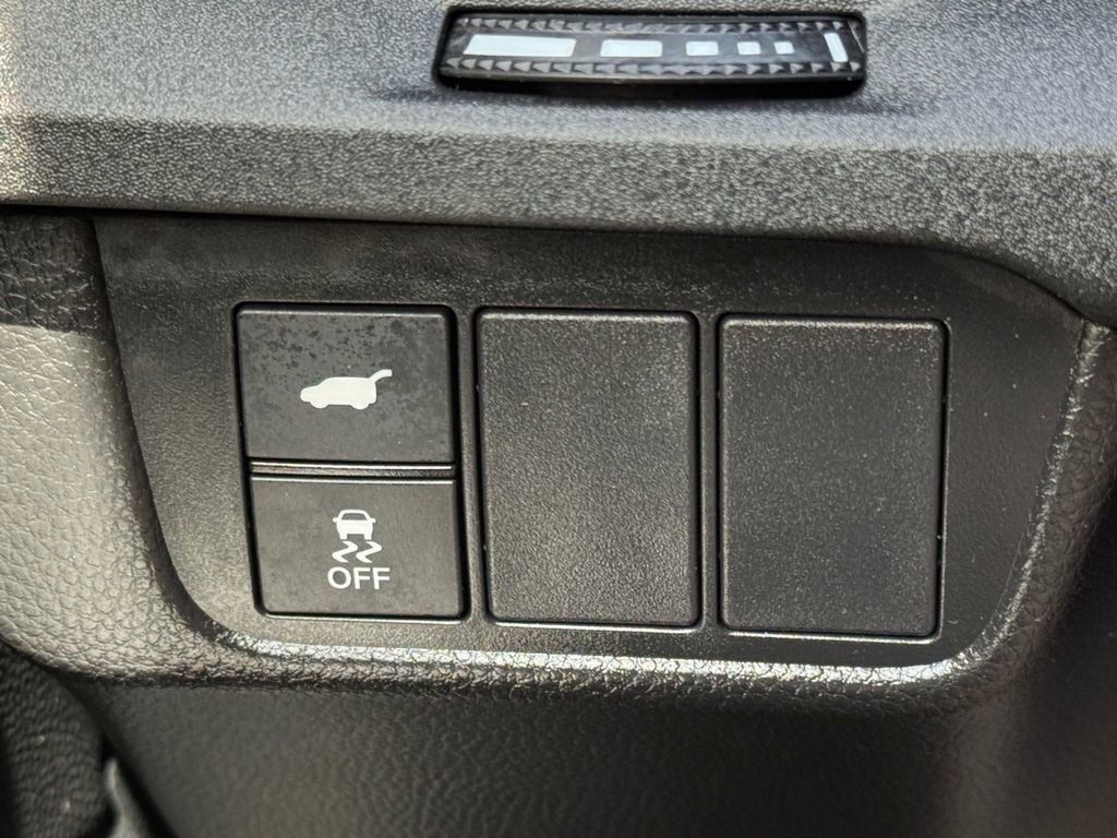 Used 2025 Honda CR-V Sport-L image 18