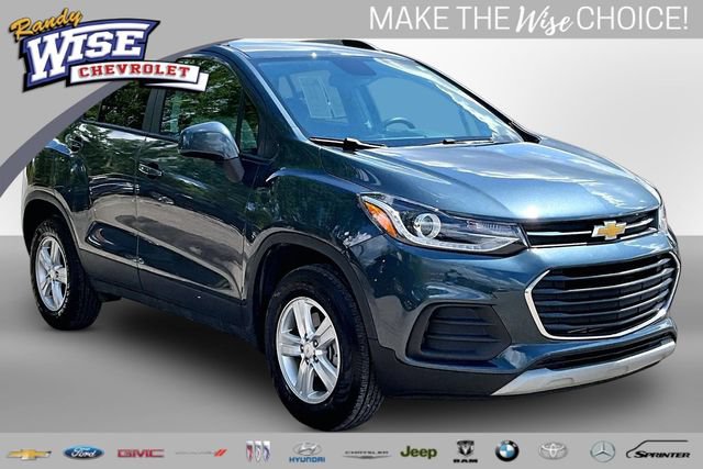 Used 2022 Chevrolet Trax LT w/ LT Convenience Package AWD/4WD image 1