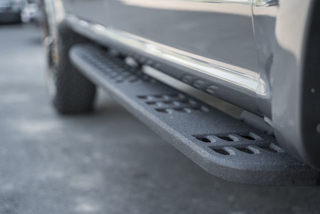 Used 2021 Ford F250 Lariat w/ Tremor Off-Road Package AWD/4WD image 26