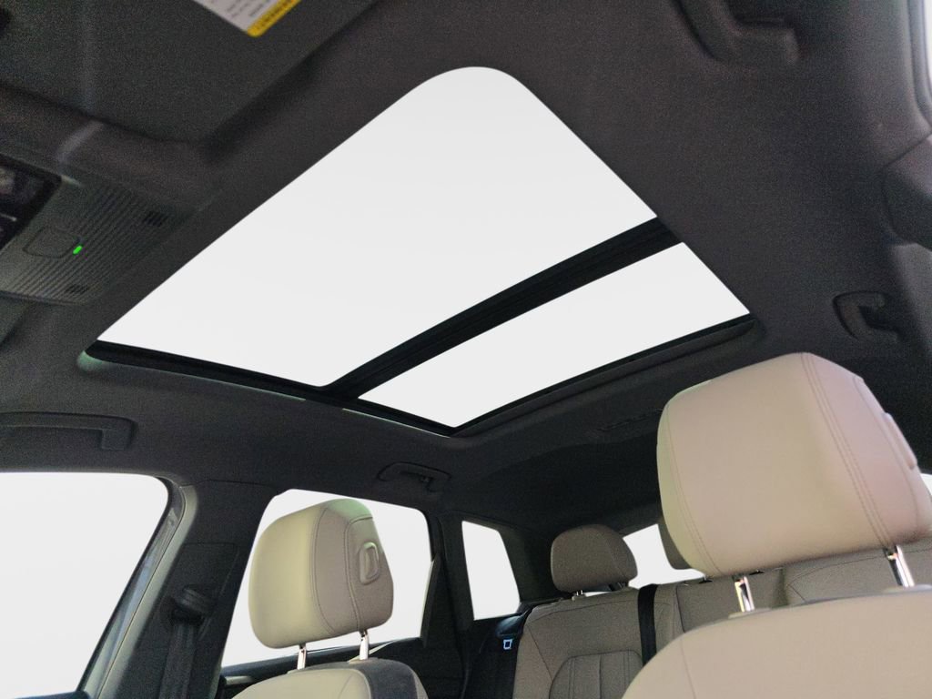 Certified 2024 Audi Q4 e-tron Premium image 30