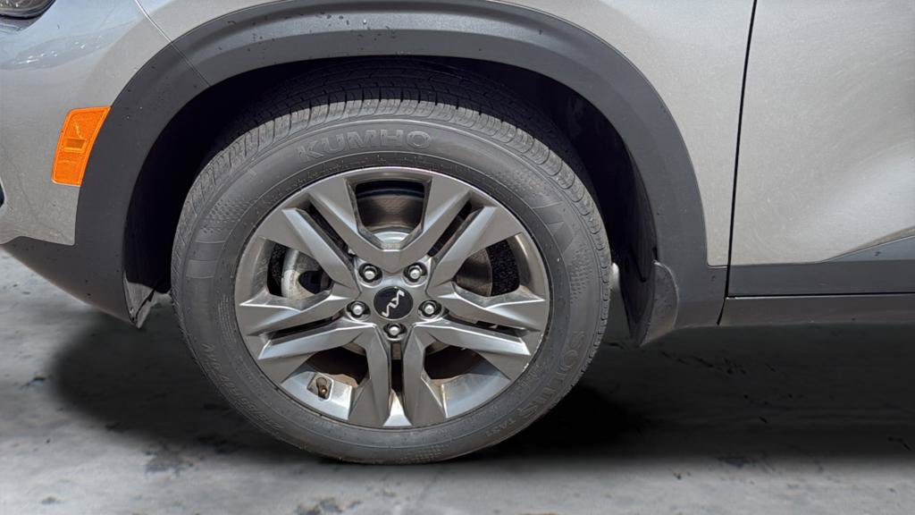 Used 2023 Kia Seltos LX AWD/4WD image 29