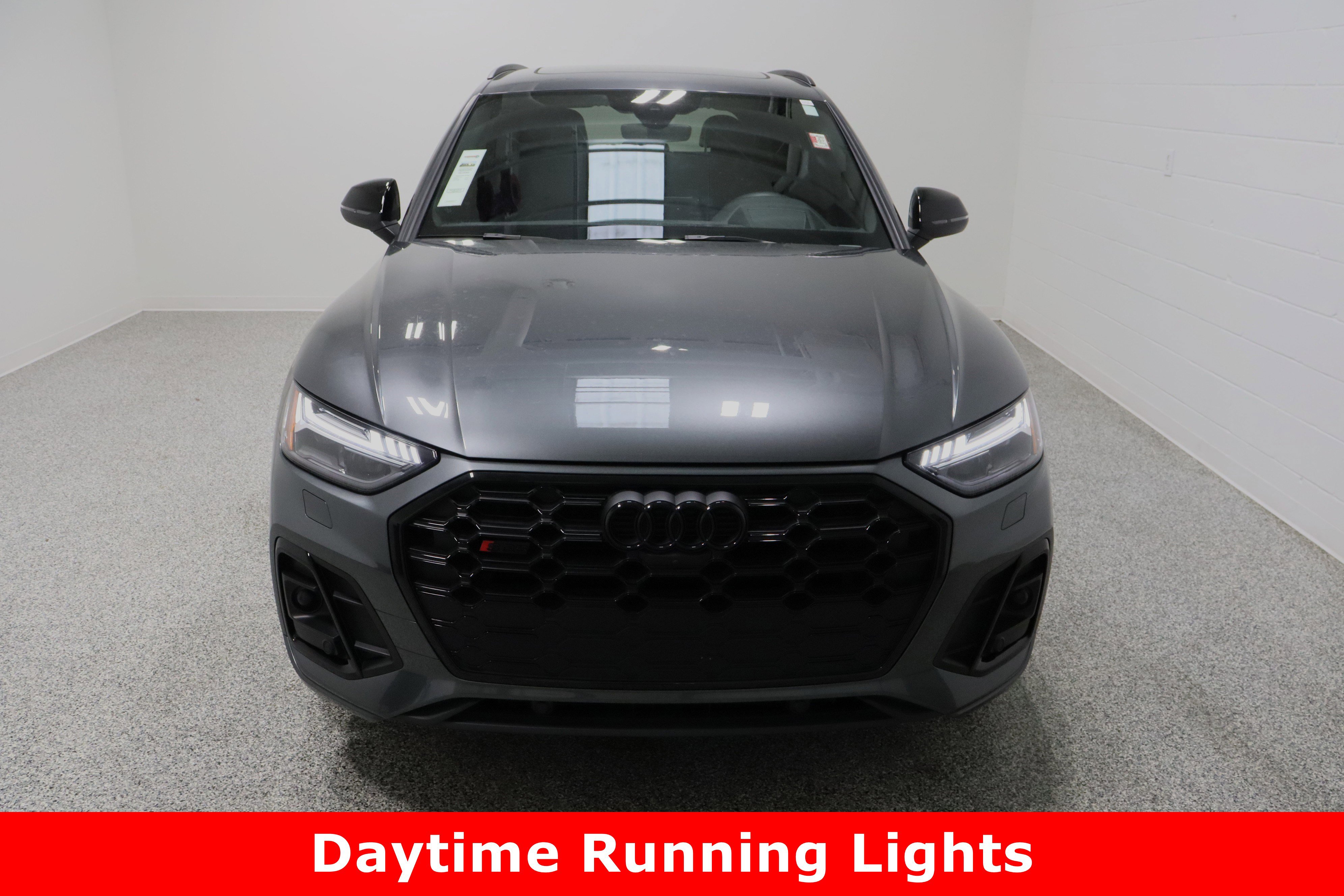 Used 2024 Audi SQ5 Prestige image 3