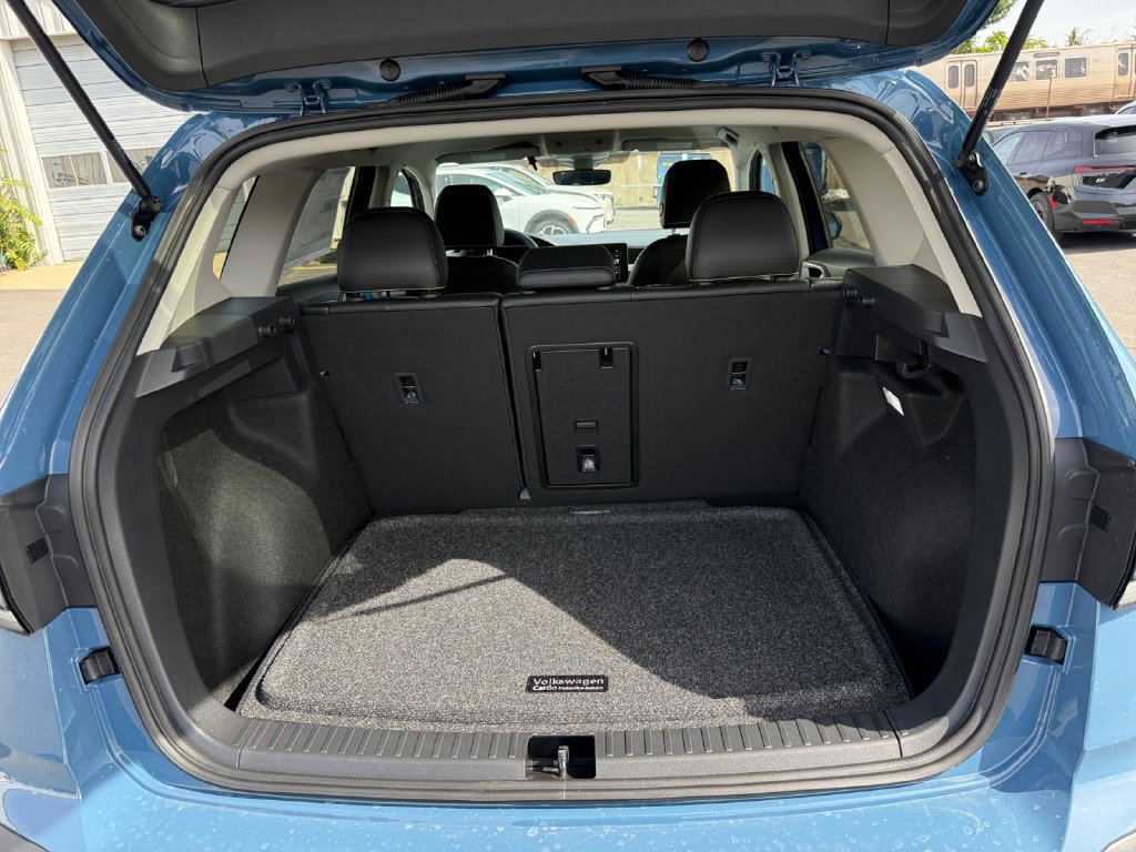 New 2027 Volkswagen Taos Sport AWD/4WD image 23