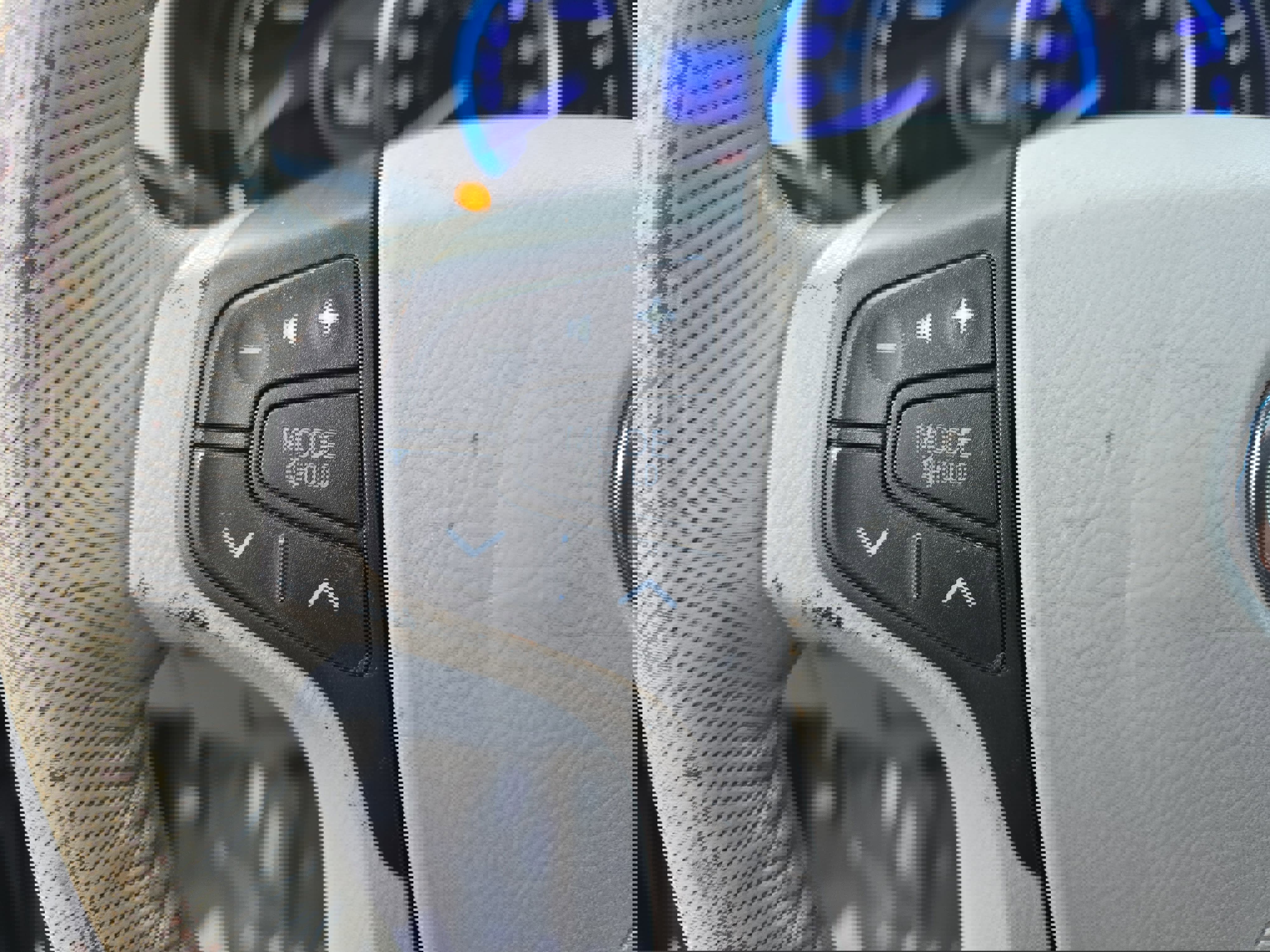 Used 2011 Toyota Sienna XLE image 19