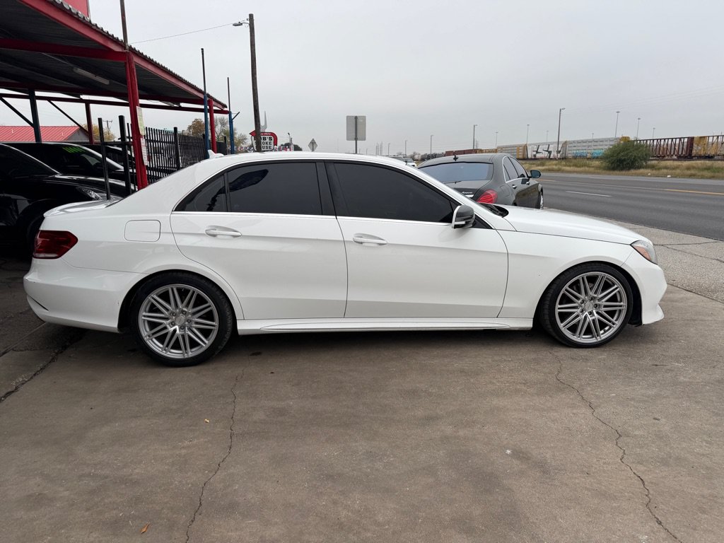 Used 2014 Mercedes-Benz E 350 Sedan image 22