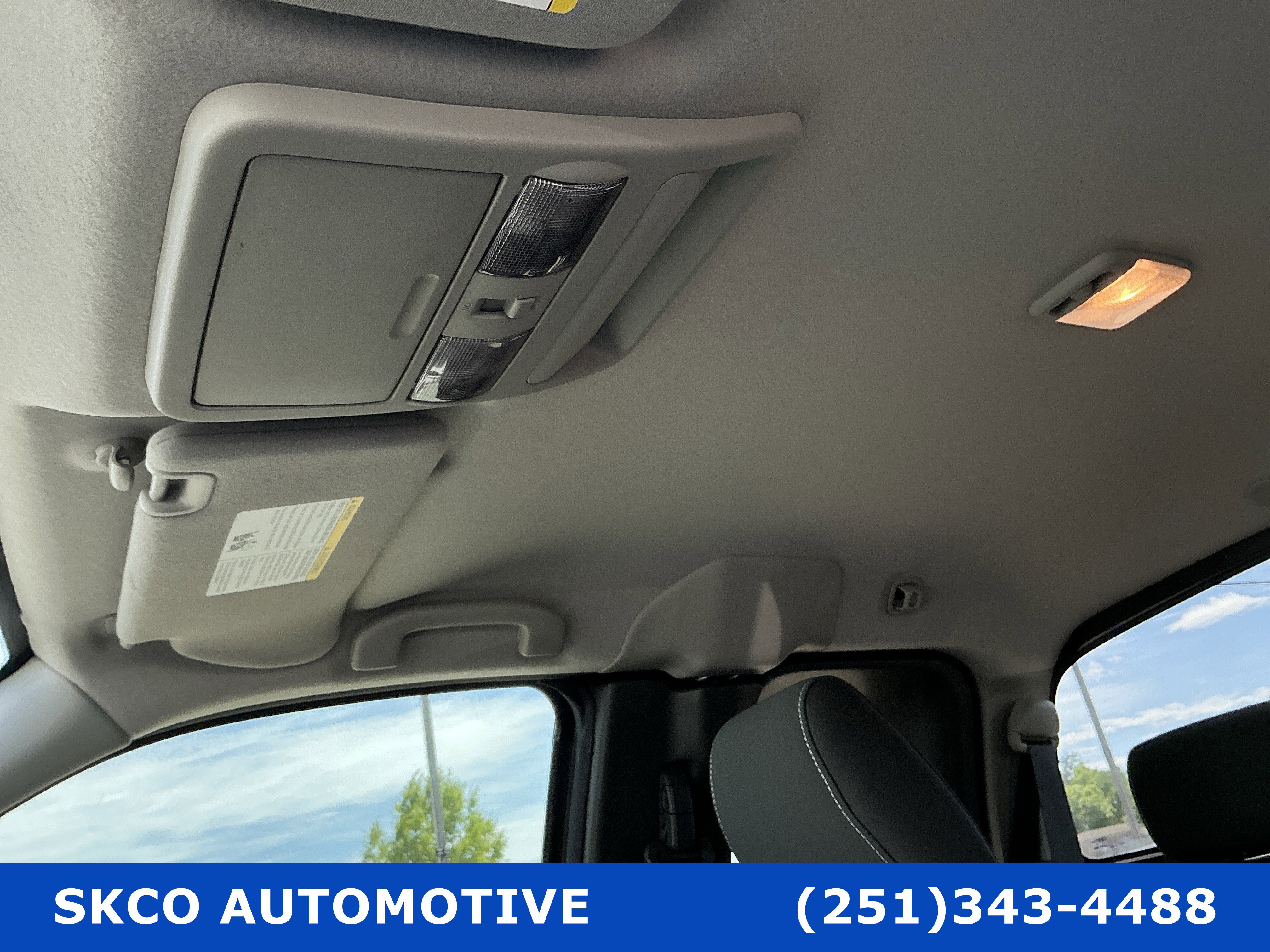 Used 2019 Nissan Frontier Desert Runner image 27