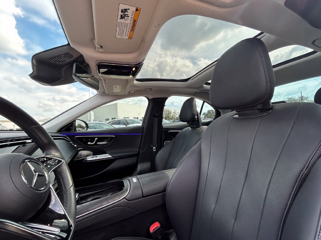 Used 2024 Mercedes-Benz E 350 4MATIC Sedan image 12