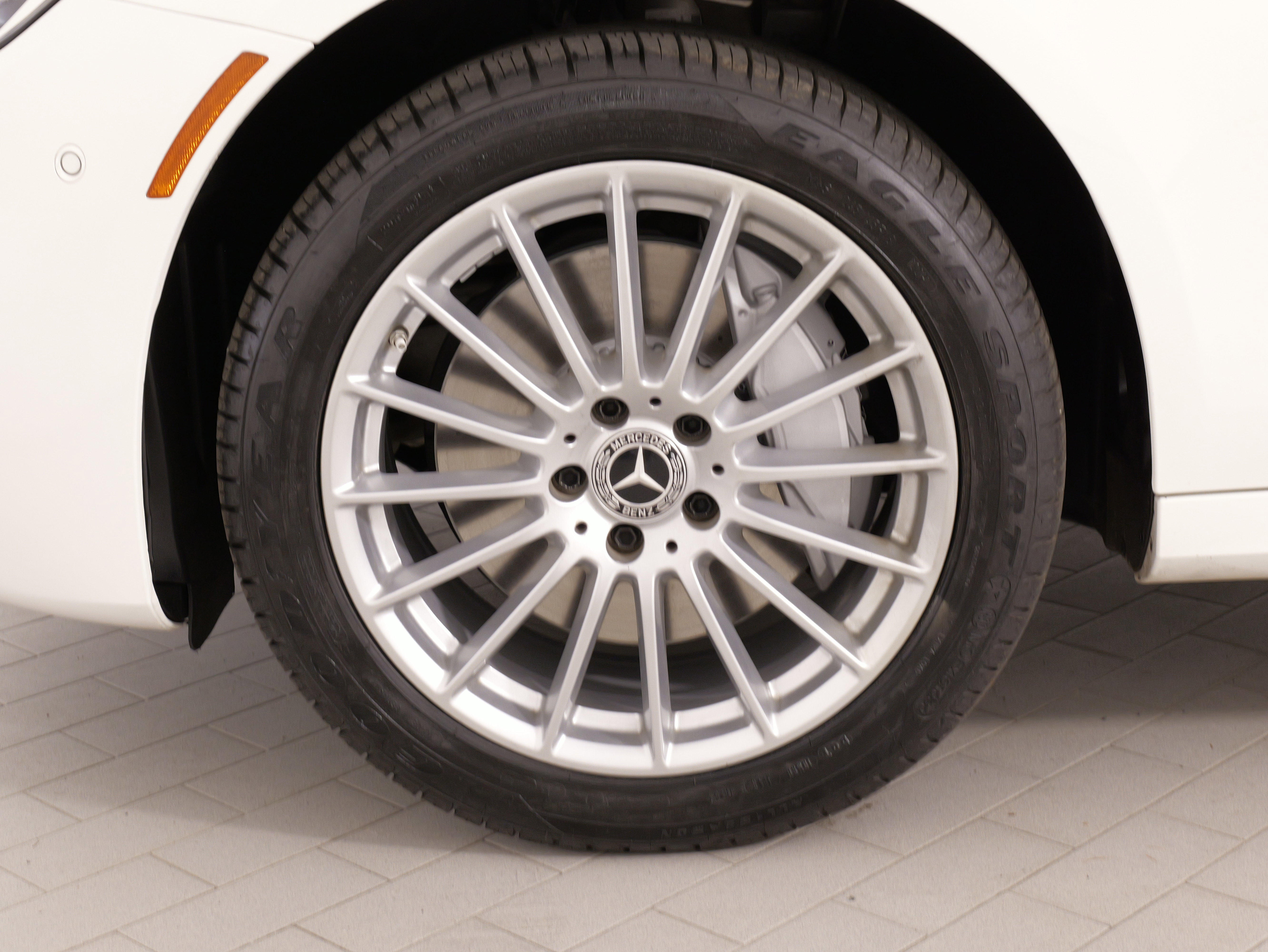 Used 2021 Mercedes-Benz E 350 4MATIC Sedan w/ Premium Package image 60