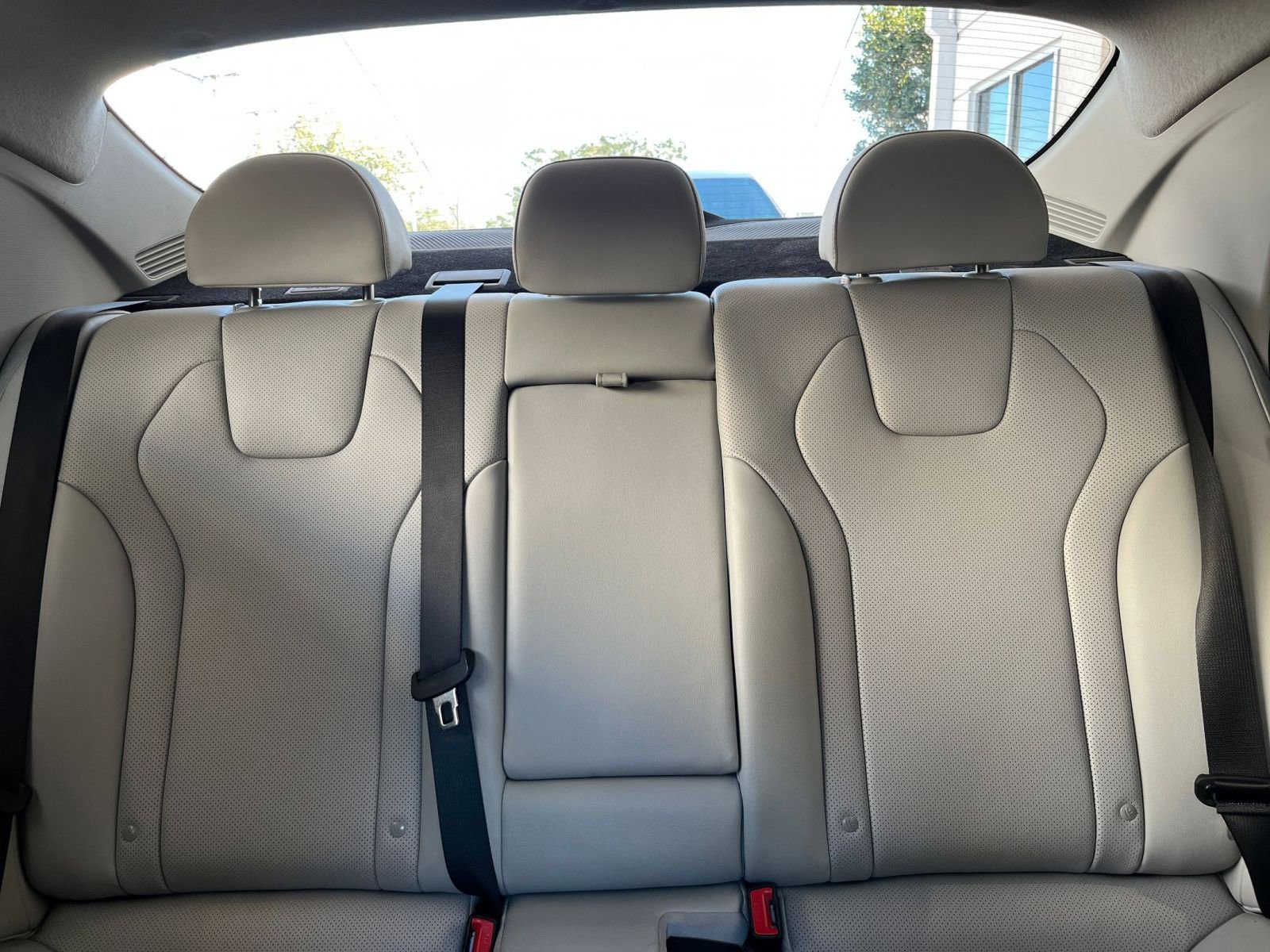 Used 2025 Hyundai Elantra Limited image 38