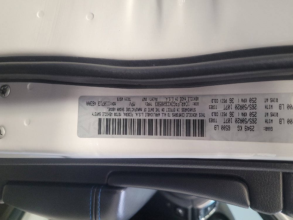 Used 2019 Jeep Grand Cherokee Laredo AWD/4WD image 33