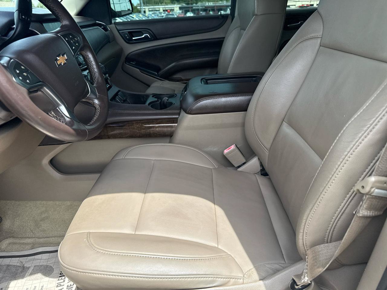 Used 2015 Chevrolet Tahoe LT RWD image 12