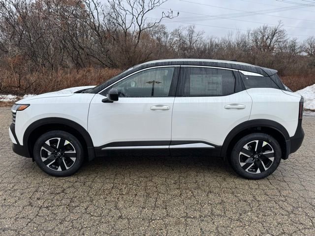 New 2026 Nissan Kicks SV w/ SV Premium Package image 2