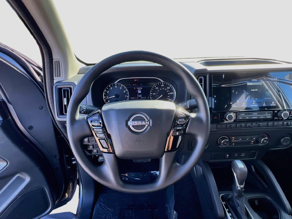New 2027 Nissan Frontier S w/ Tow Package RWD image 11