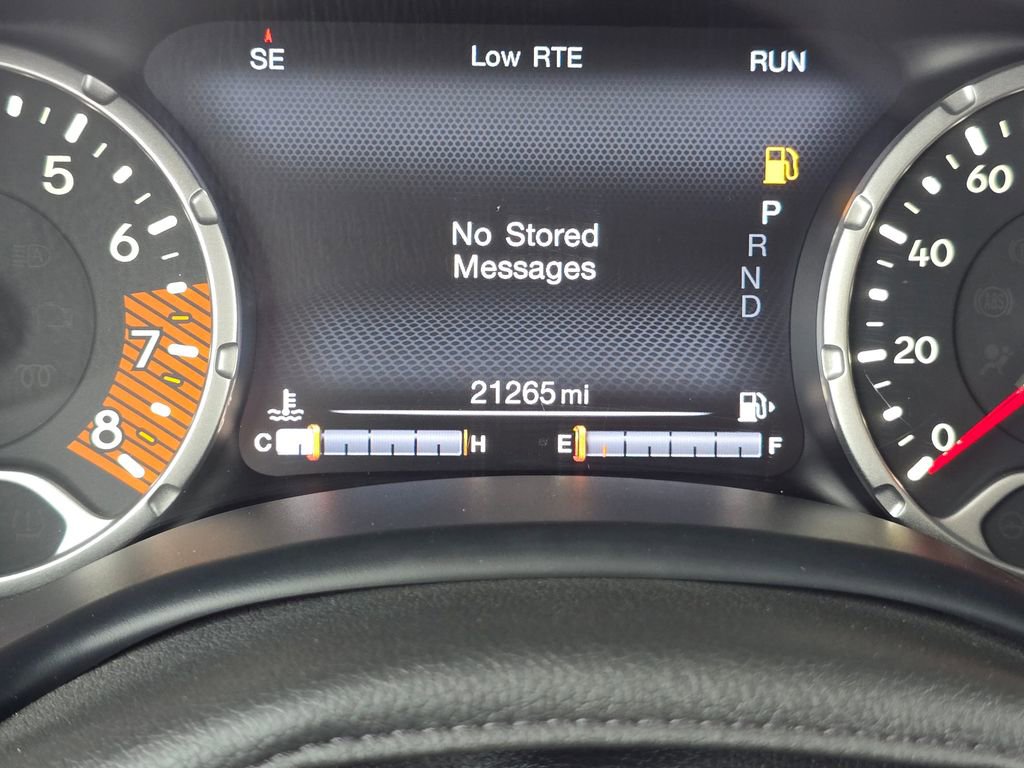 Used 2023 Jeep Renegade Latitude AWD/4WD image 26