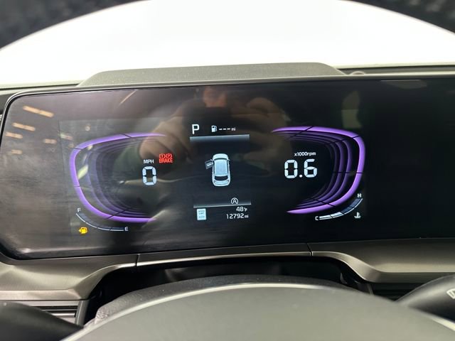 Used 2025 Kia Telluride S image 17