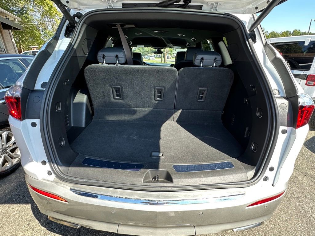 Used 2022 Buick Enclave Premium image 23