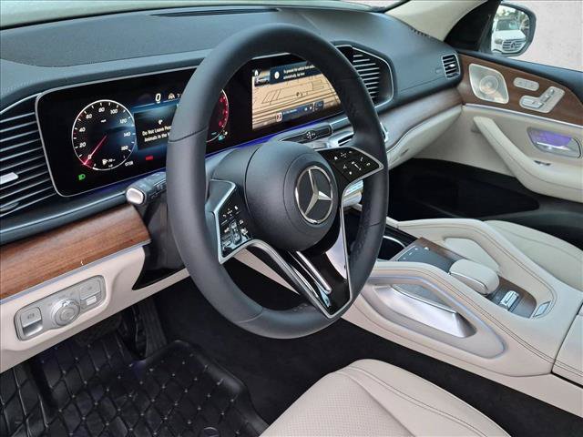 New 2026 Mercedes-Benz GLS 450 4MATIC image 3