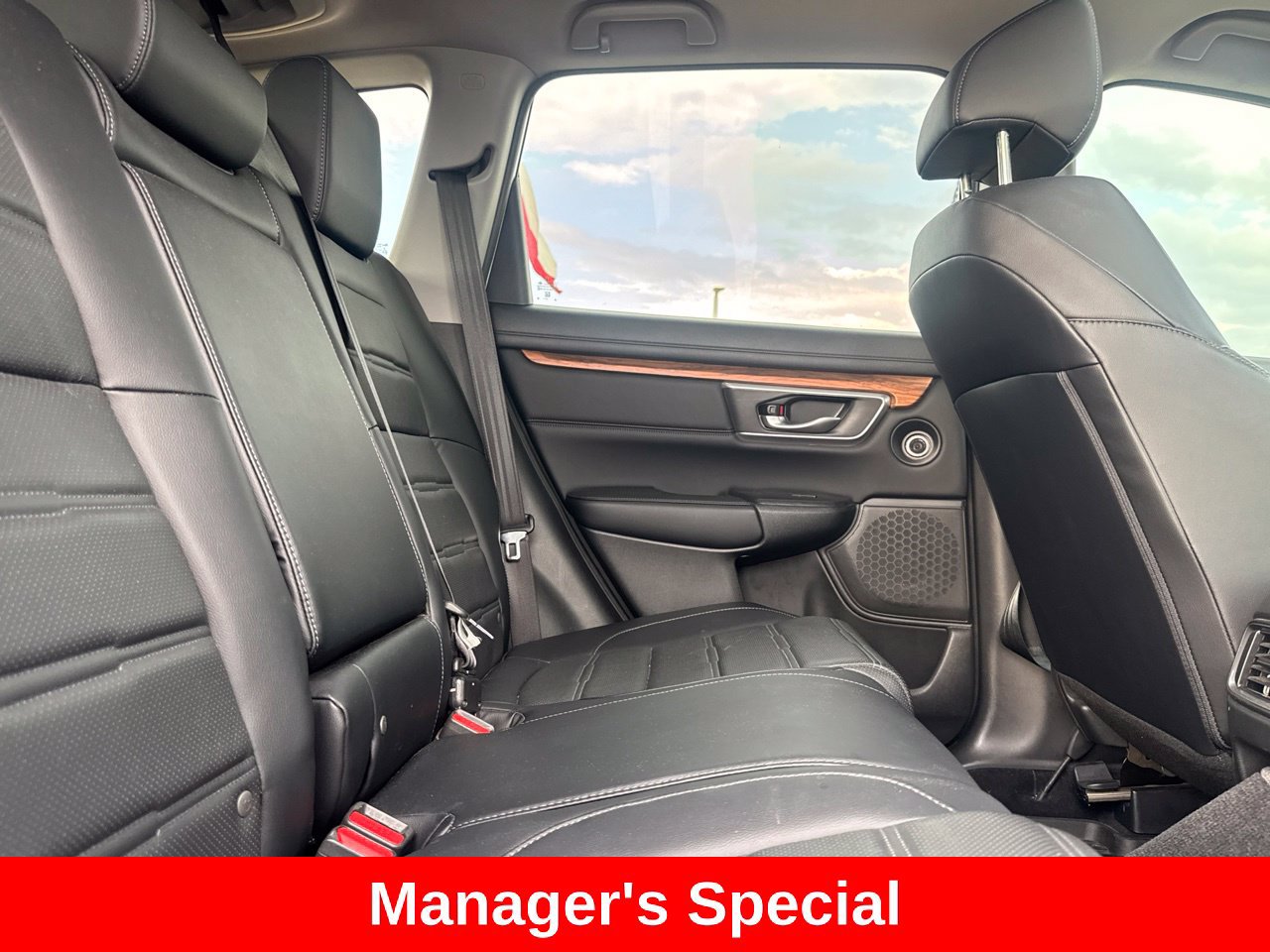 Used 2018 Honda CR-V Touring image 33