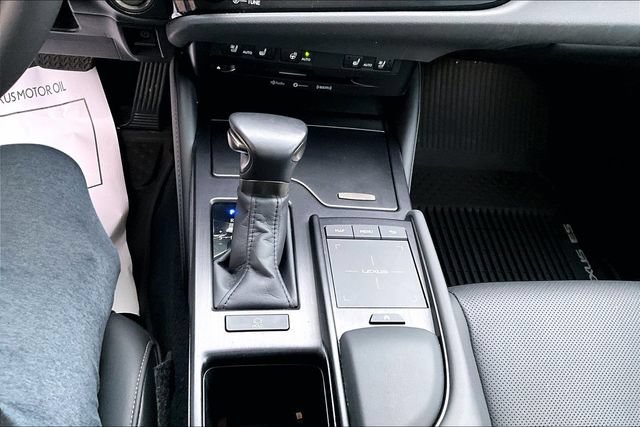 Certified 2022 Lexus ES 350 w/ Premium Package FWD image 15