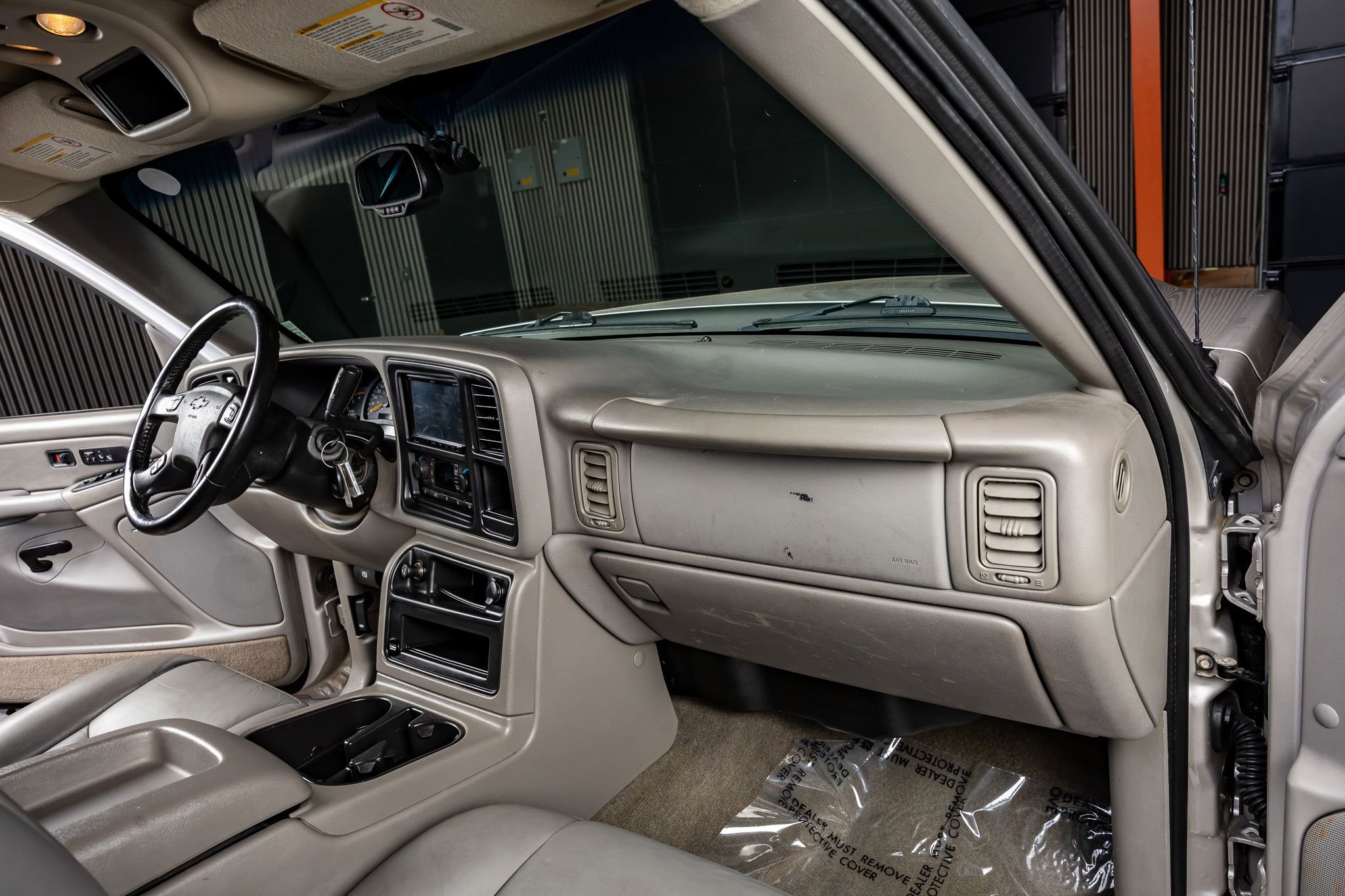 Used 2005 Chevrolet Silverado 3500 LT w/ Heavy-Duty Power Package image 13