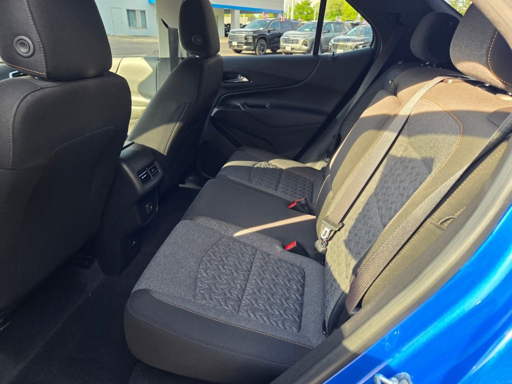 Certified 2024 Chevrolet Equinox LT FWD image 18