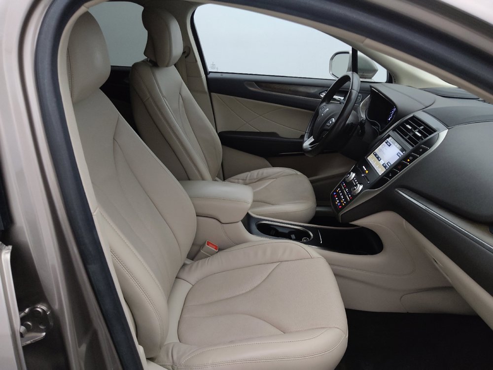 Used 2019 Lincoln MKC Reserve w/ MKC Technology Package FWD image 21