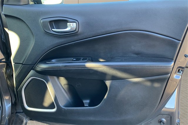 Used 2019 Jeep Compass Sport image 33