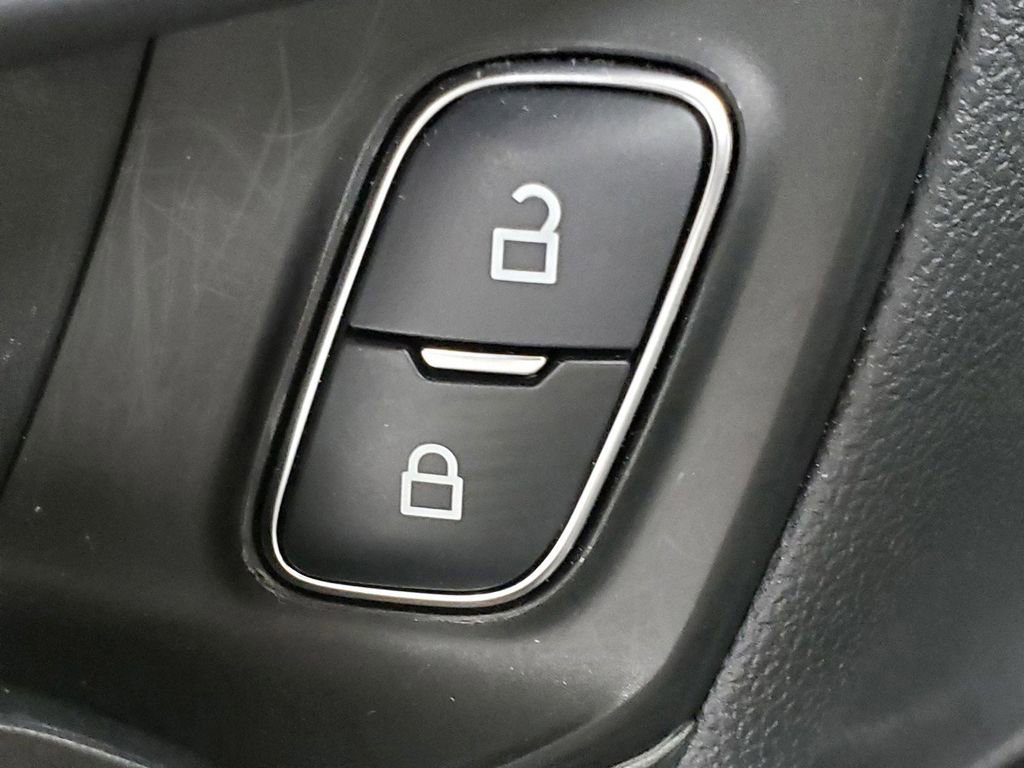 Used 2023 Ford Escape Active AWD/4WD image 27