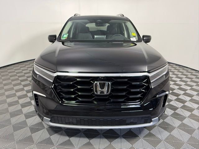 Used 2024 Honda Pilot Elite image 9