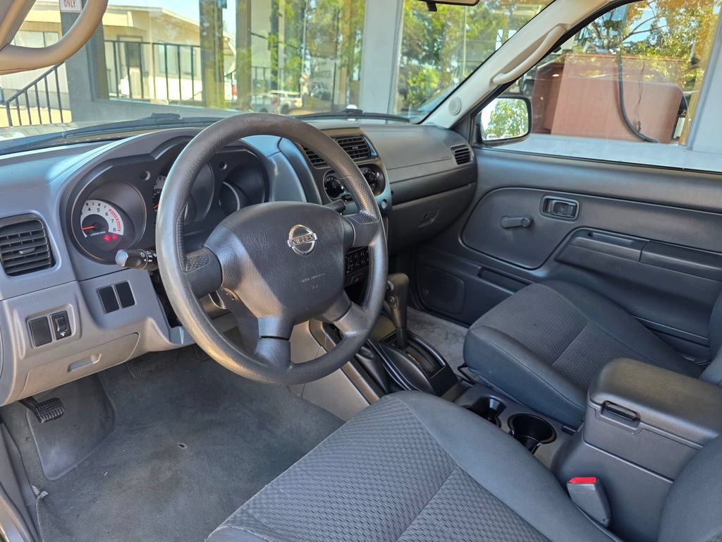 Used 2004 Nissan Xterra XE w/ (Tow) Tow Pkg AWD/4WD image 9