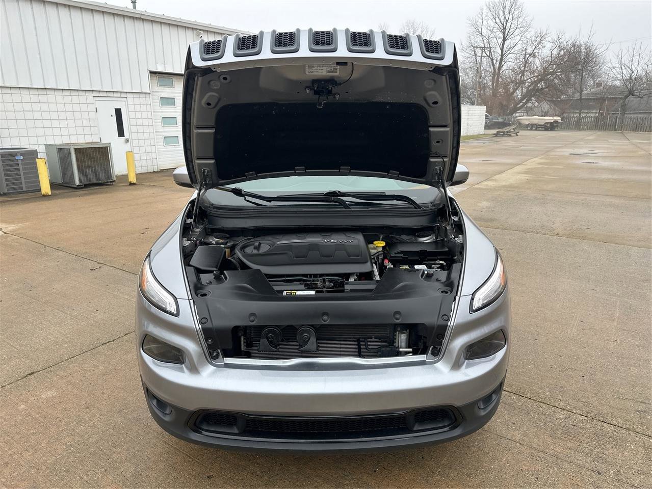 Used 2017 Jeep Cherokee High Altitude image 21