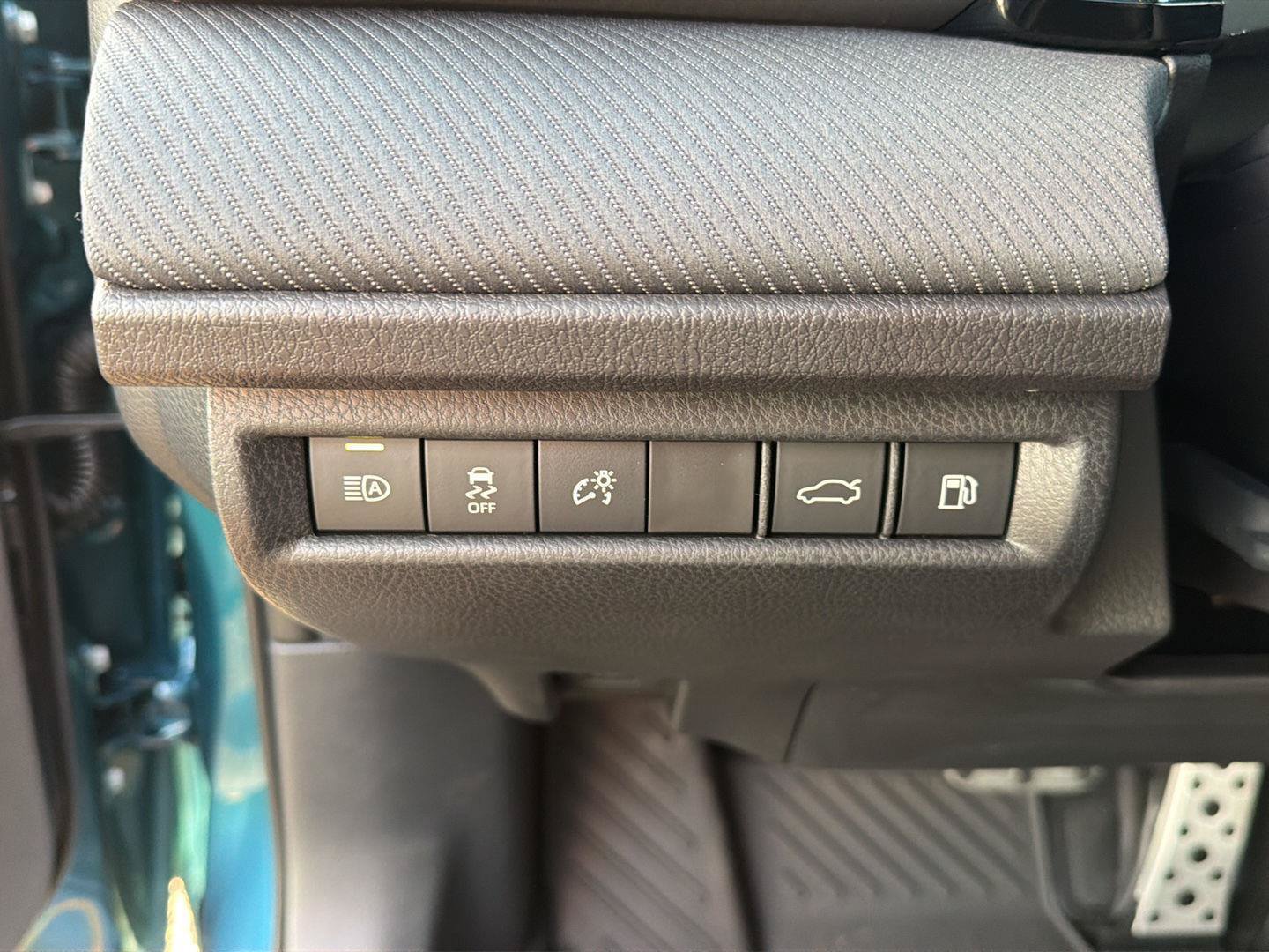 New 2026 Toyota Camry SE FWD image 19