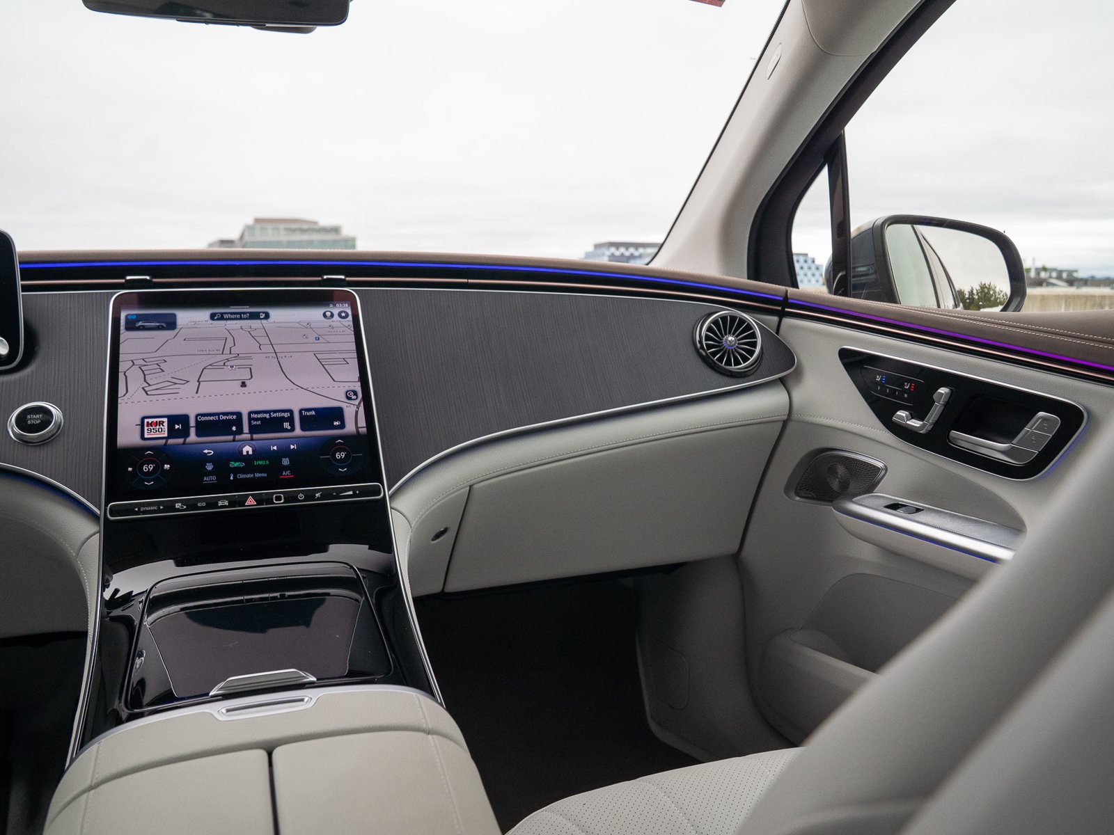 Certified 2023 Mercedes-Benz EQE 350+ 4MATIC SUV image 21