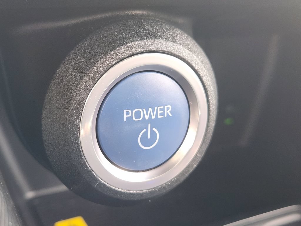 Used 2021 Toyota Venza Limited AWD/4WD image 17