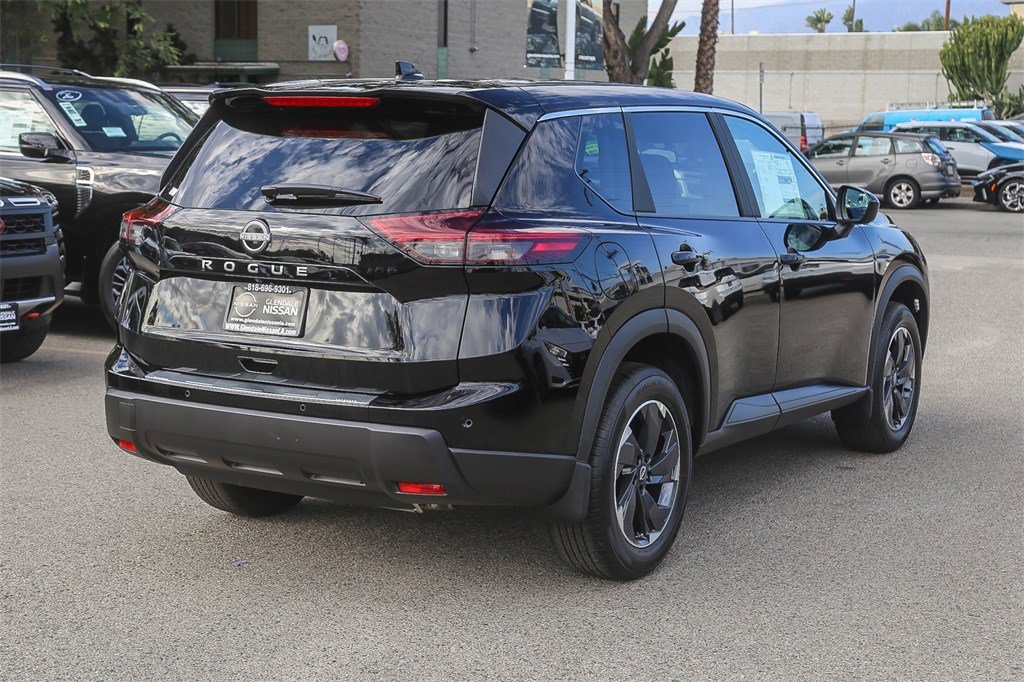 New 2026 Nissan Rogue SV image 8