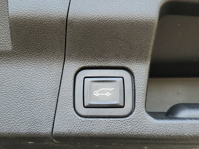 Used 2017 GMC Acadia SLE w/ Driver Alert Package I image 28