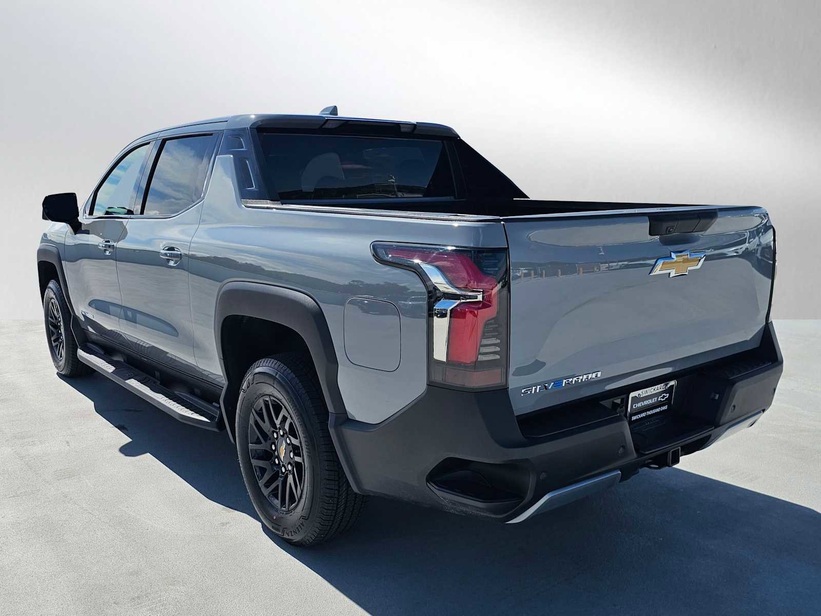 New 2026 Chevrolet Silverado EV LT image 5