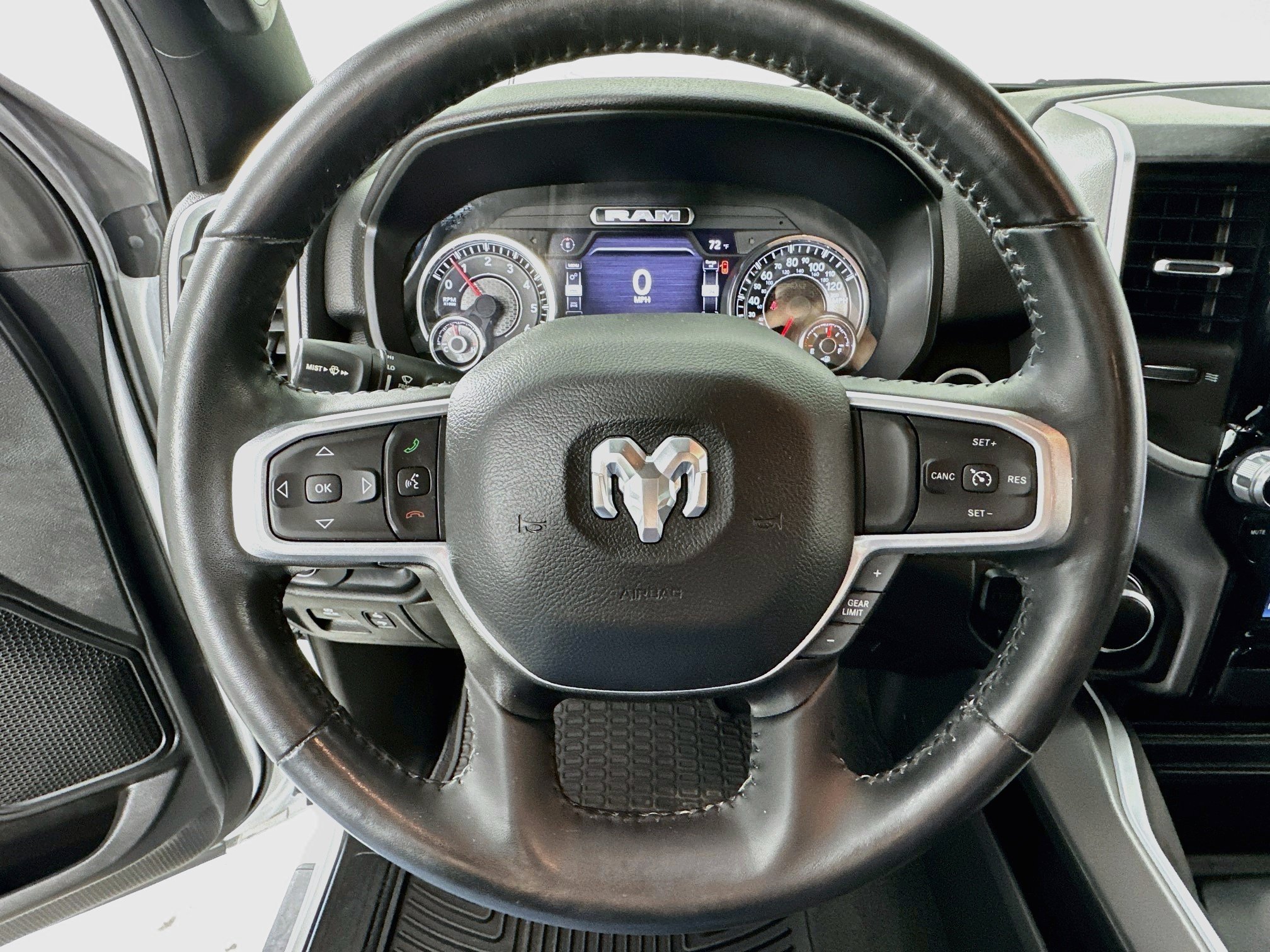 Used 2023 RAM 1500 Big Horn RWD image 11