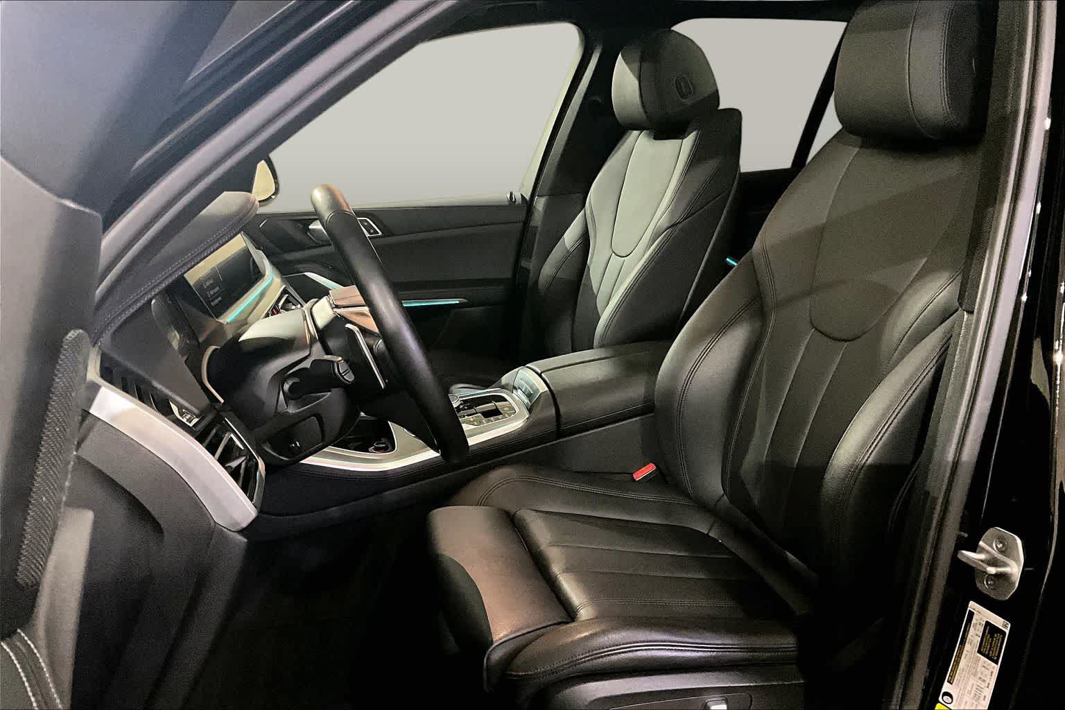 Used 2022 BMW X5 xDrive40i AWD/4WD image 8