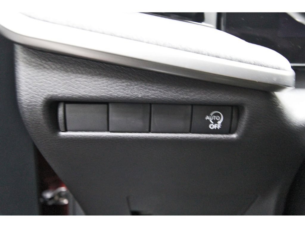 Used 2026 Nissan Kicks SV FWD image 21