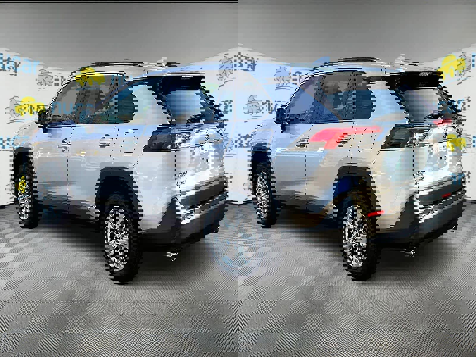 Used 2023 Toyota RAV4 XLE image 4