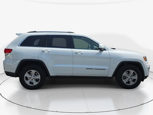 Used 2017 Jeep Grand Cherokee Laredo w/ Quick Order Package 2BE RWD image 4
