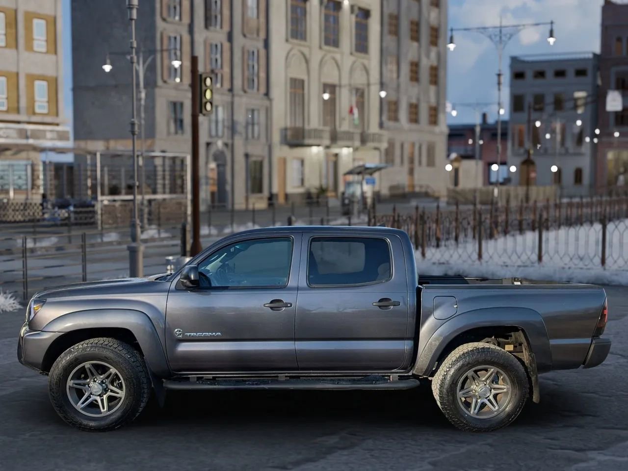 Used 2012 Toyota Tacoma PreRunner w/ SR5 Pkg image 8