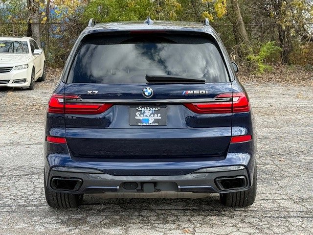Used 2022 BMW X7 M50i image 6