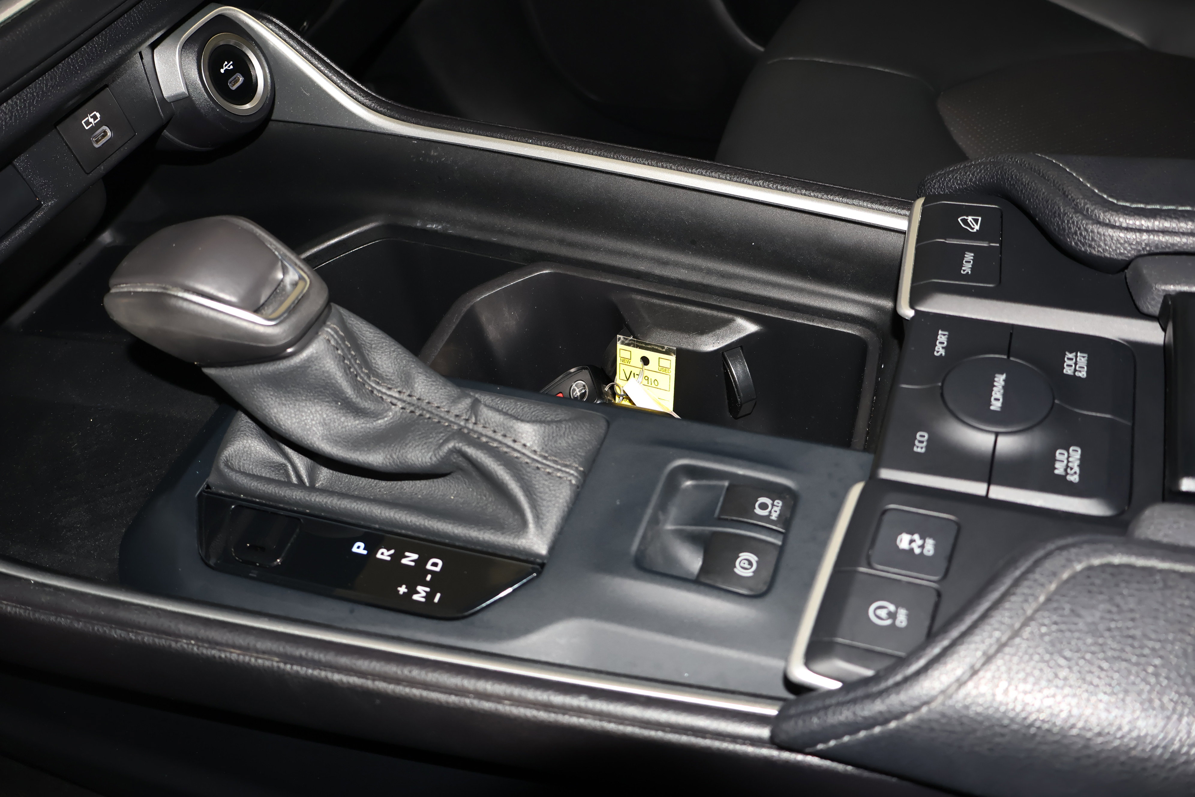 Used 2024 Toyota Grand Highlander XLE image 31