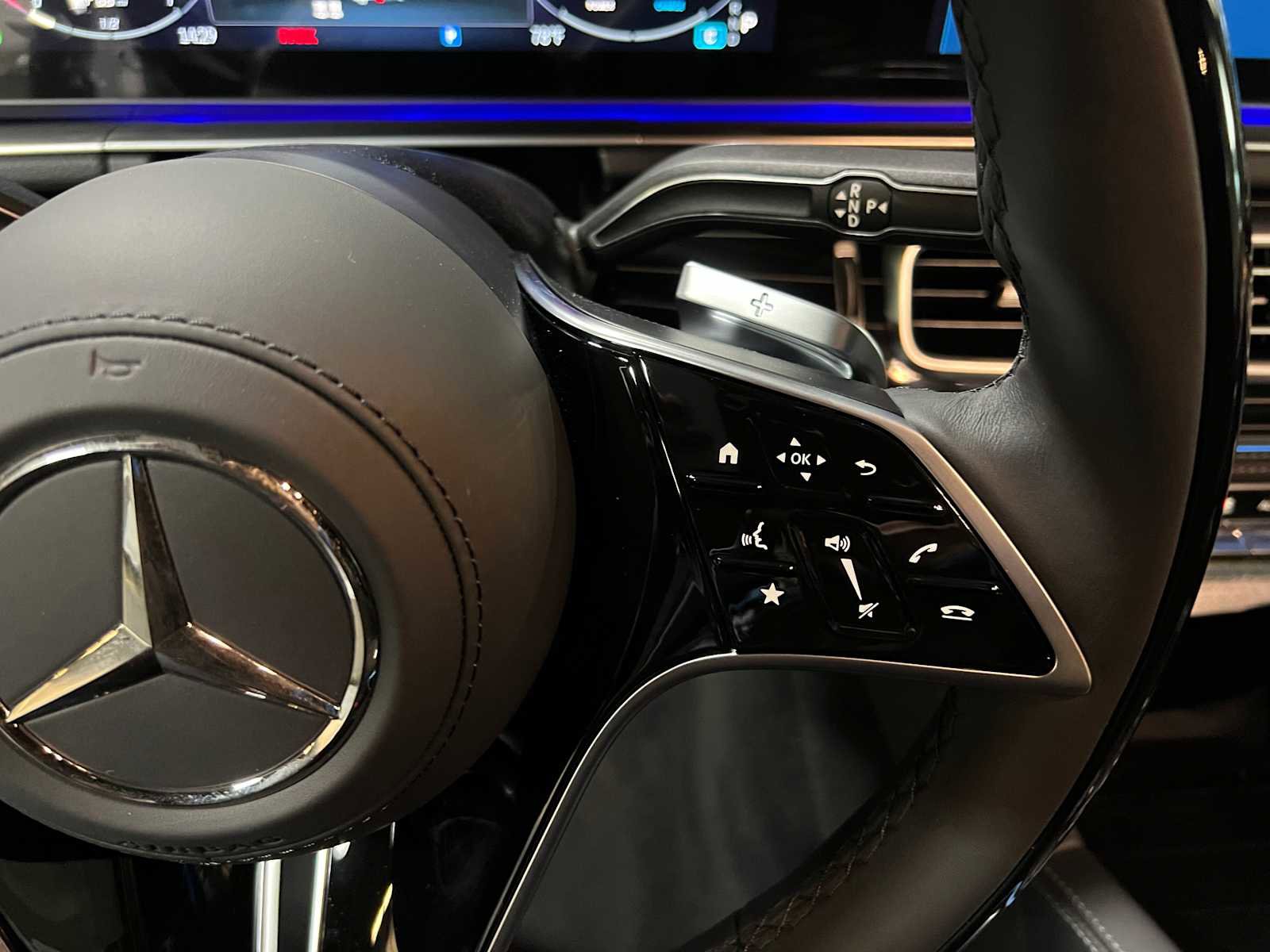 New 2026 Mercedes-Benz GLS 580 4MATIC image 25